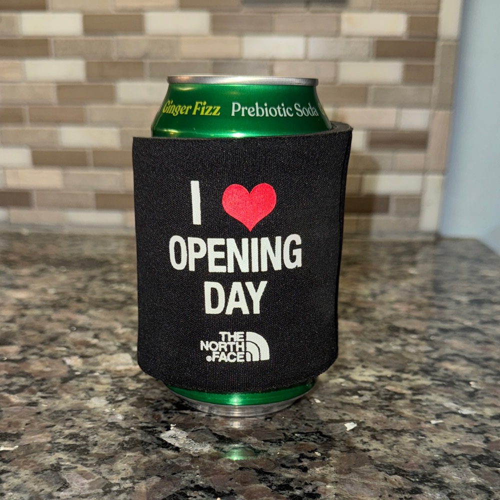 ✨3/$10 The North Face ‘I ❤️ Opening Day’ Can Snap Koozie Black